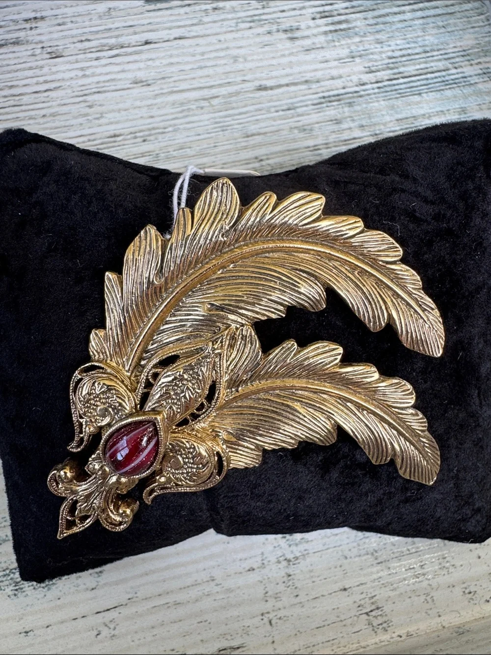 NWT Vintage 1928 Gold-Tone Feather Brooch and Earring Set with Red Cabochons
